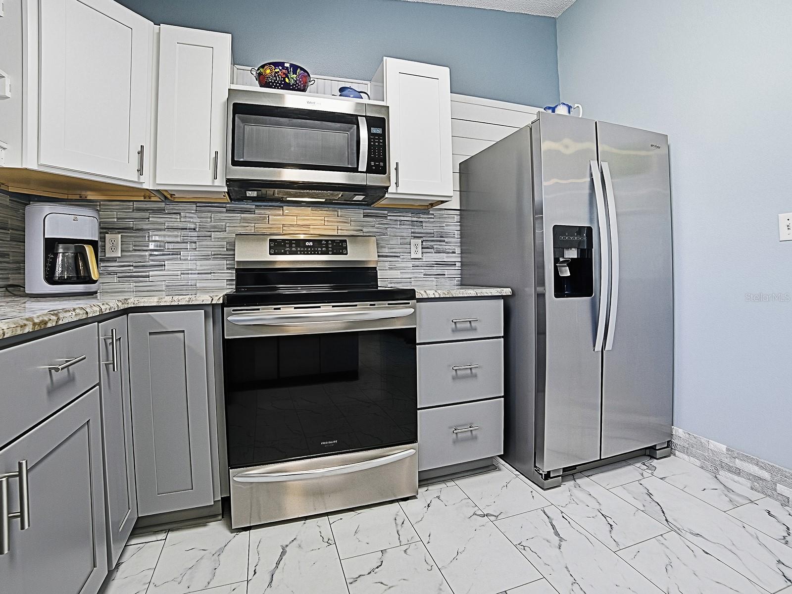 Image 16 of 39 For 243 Willow Brook Drive