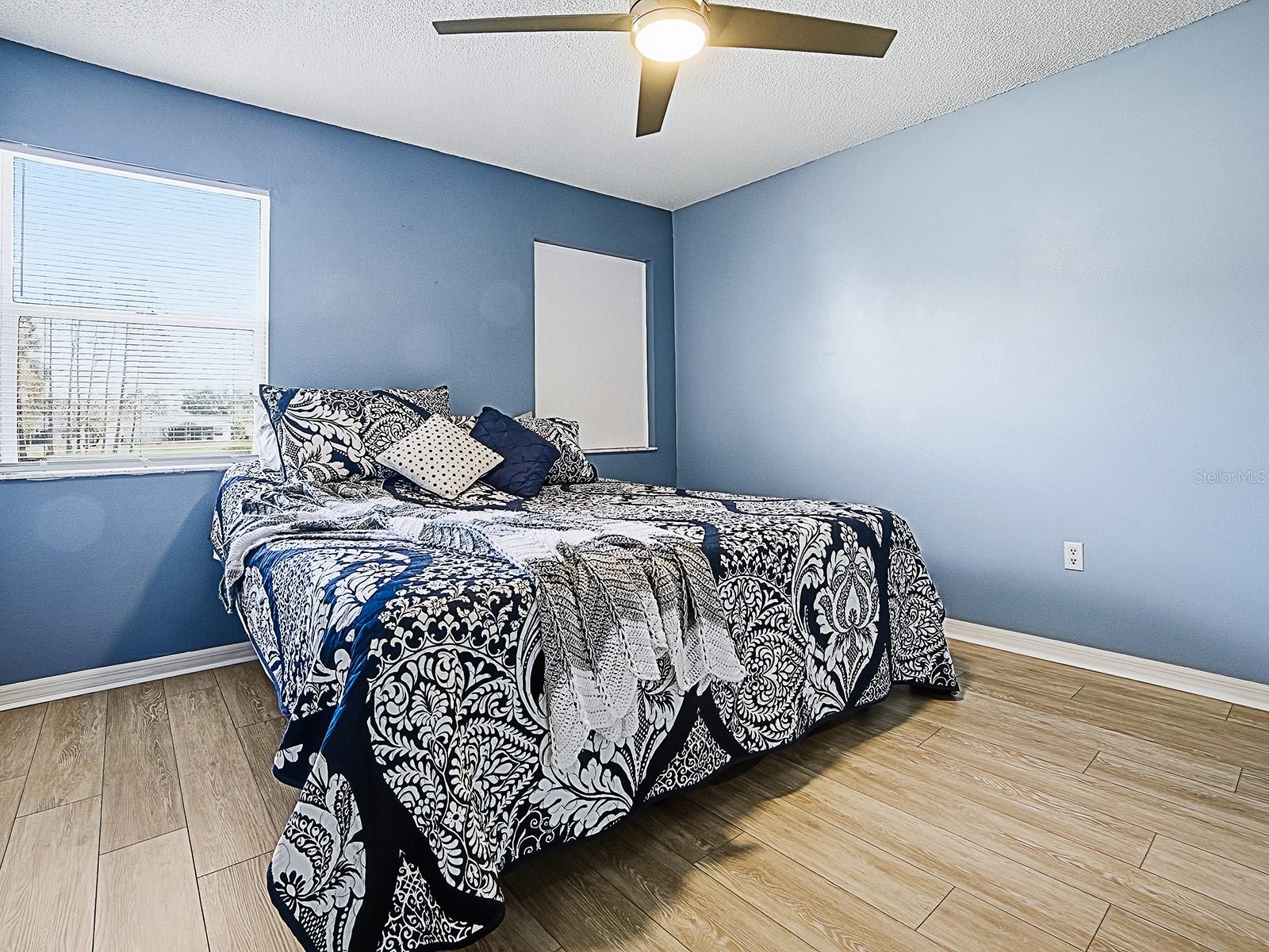 Image 20 of 39 For 243 Willow Brook Drive