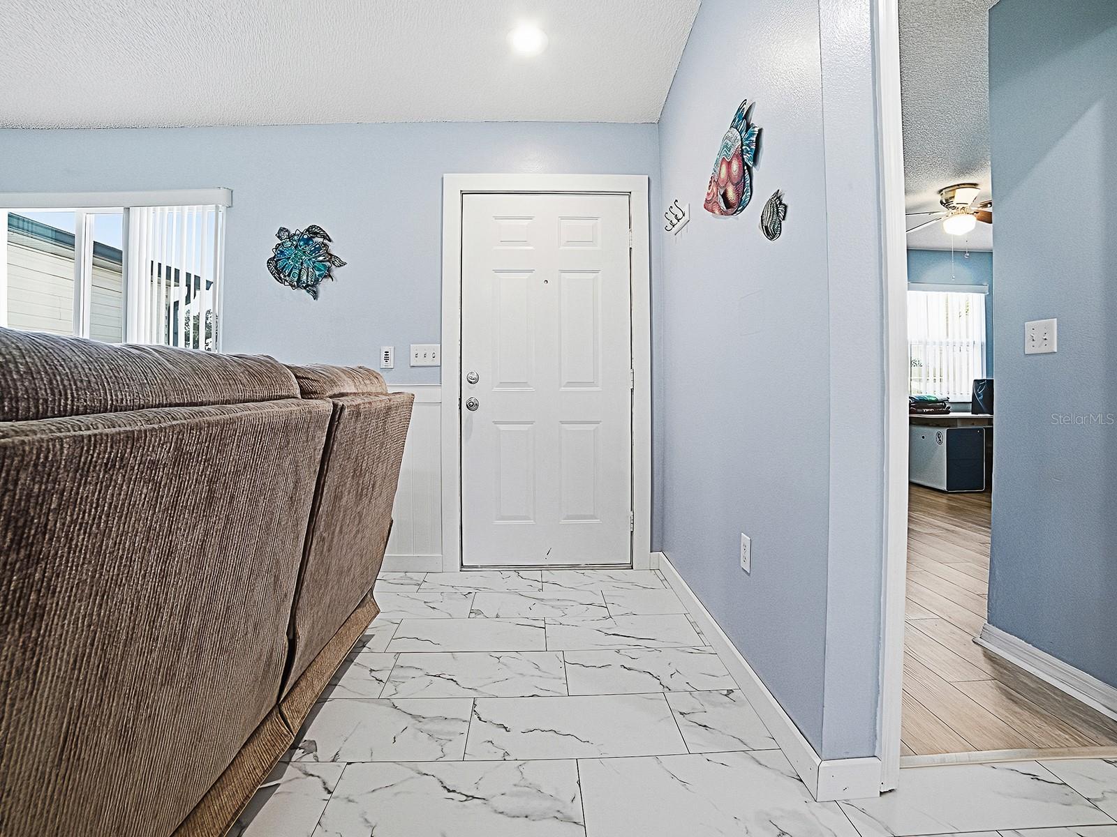 Image 6 of 39 For 243 Willow Brook Drive