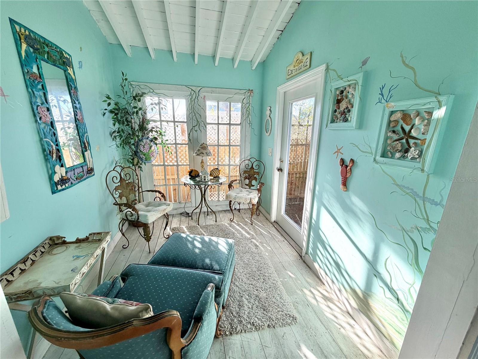 Image 16 of 47 For 116 9th Street