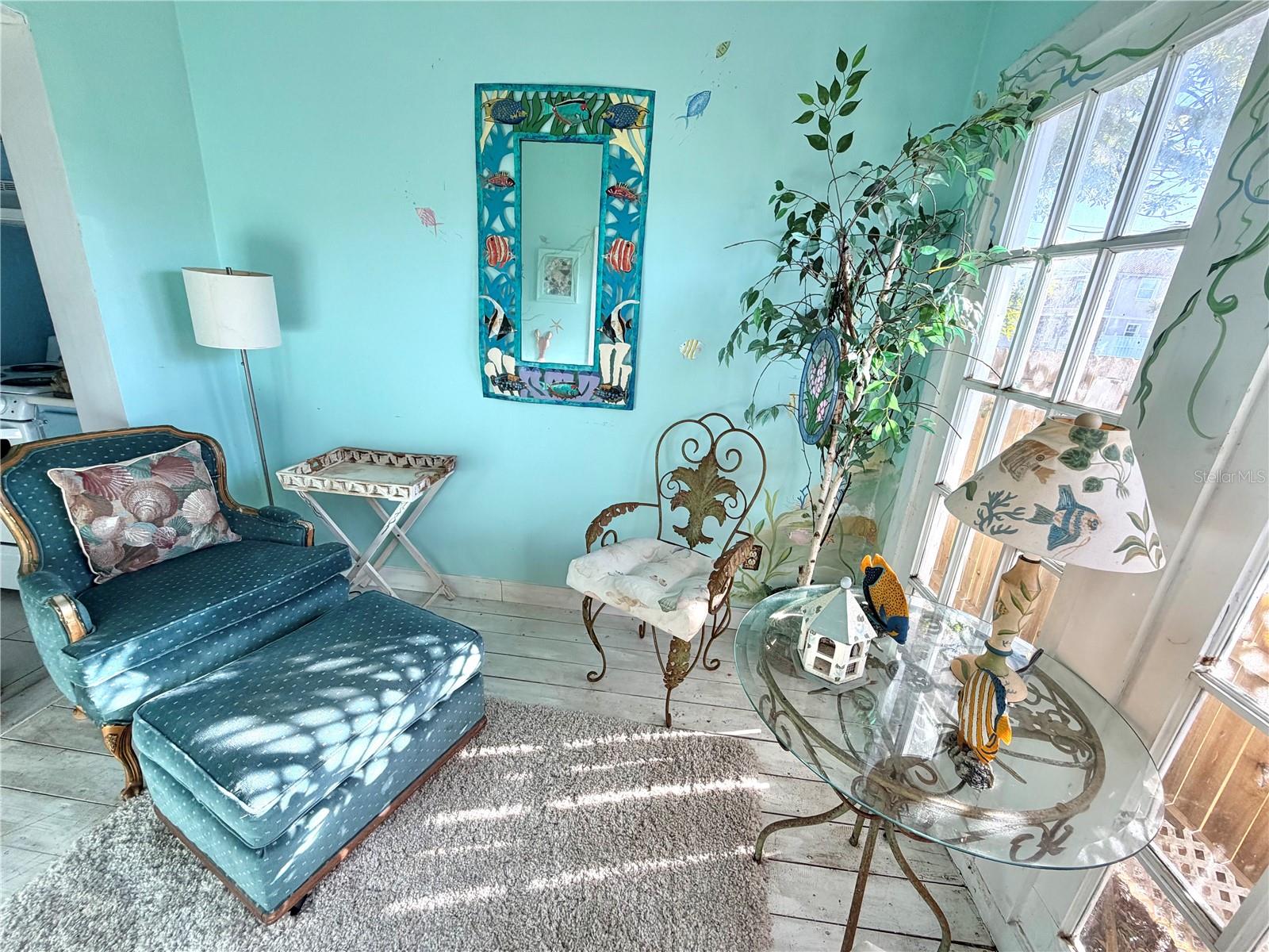 Image 17 of 47 For 116 9th Street