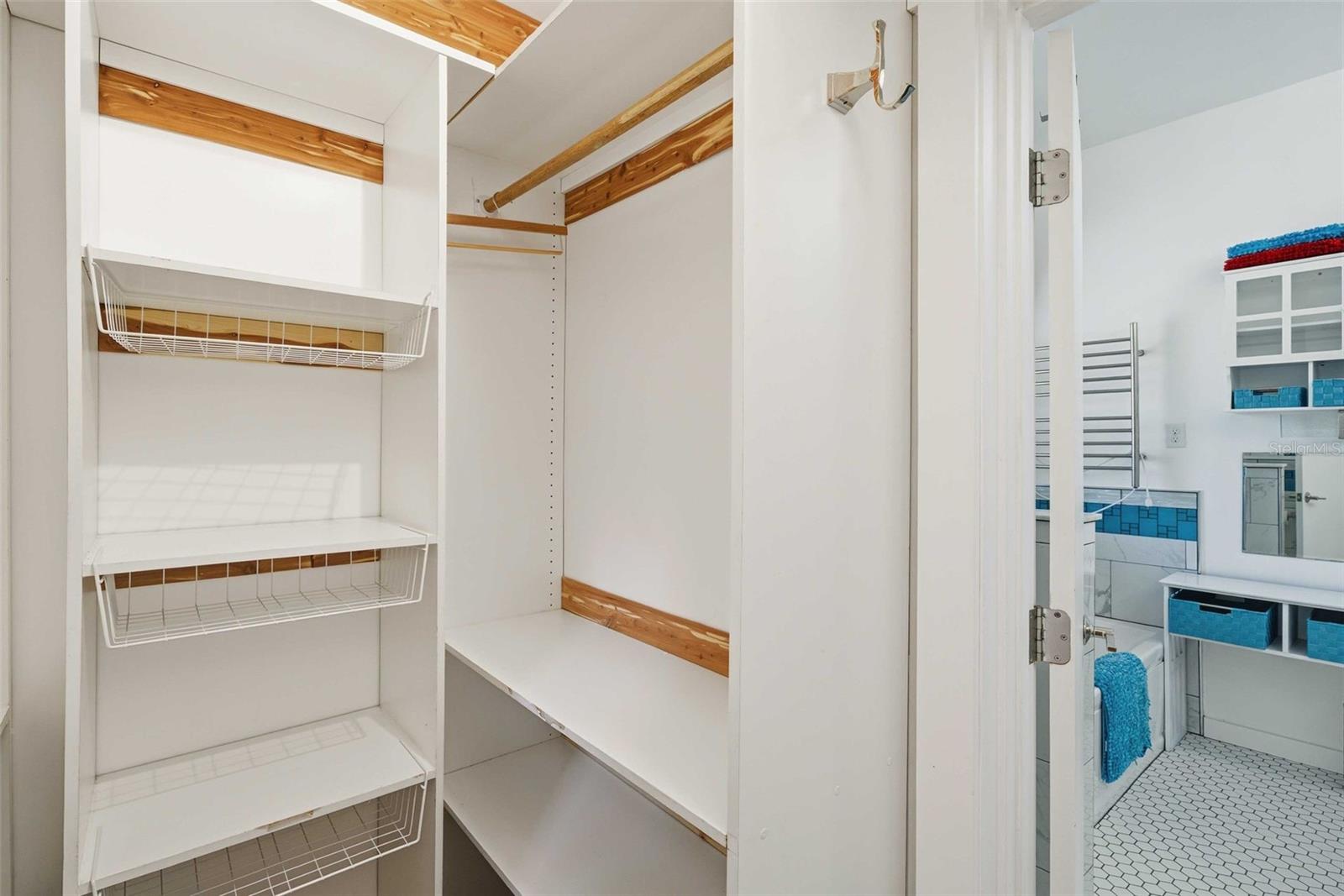 Image 26 of 71 For 3490 193rd Place