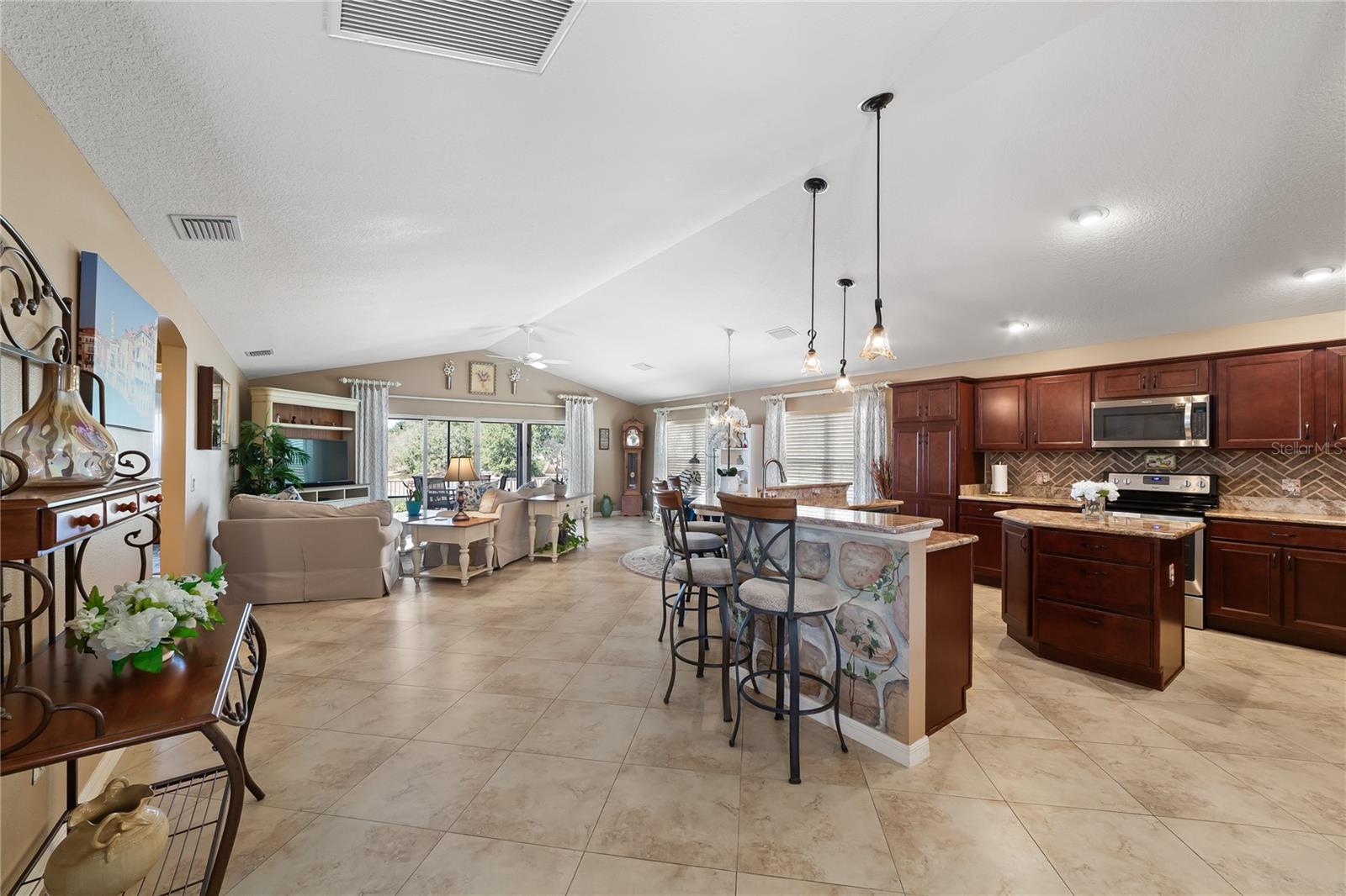 Image 11 of 32 For 9041 166th Kathy Loop