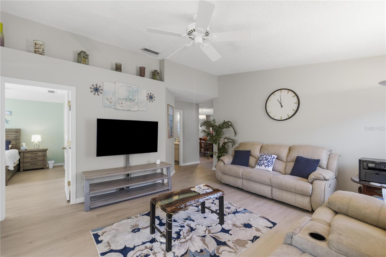 Image 13 of 32 For 10034 175th Street
