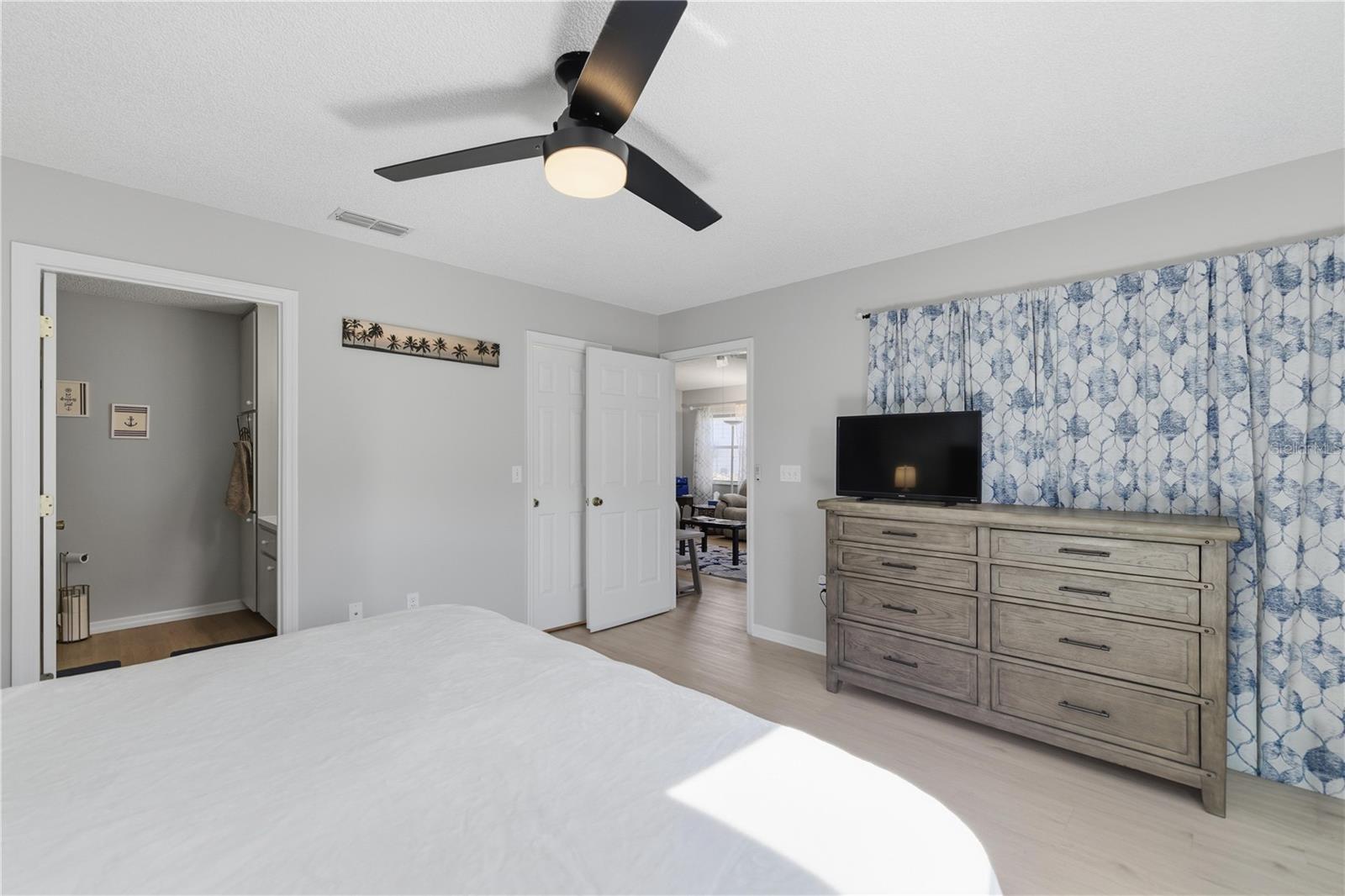 Image 16 of 32 For 10034 175th Street