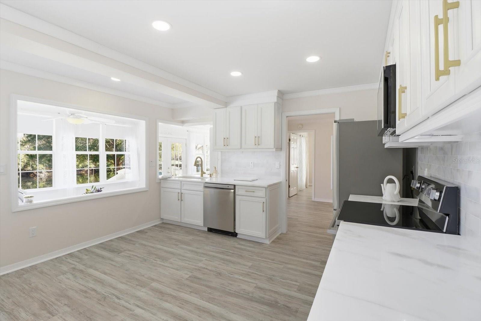 Image 18 of 47 For 5152 S.pointe