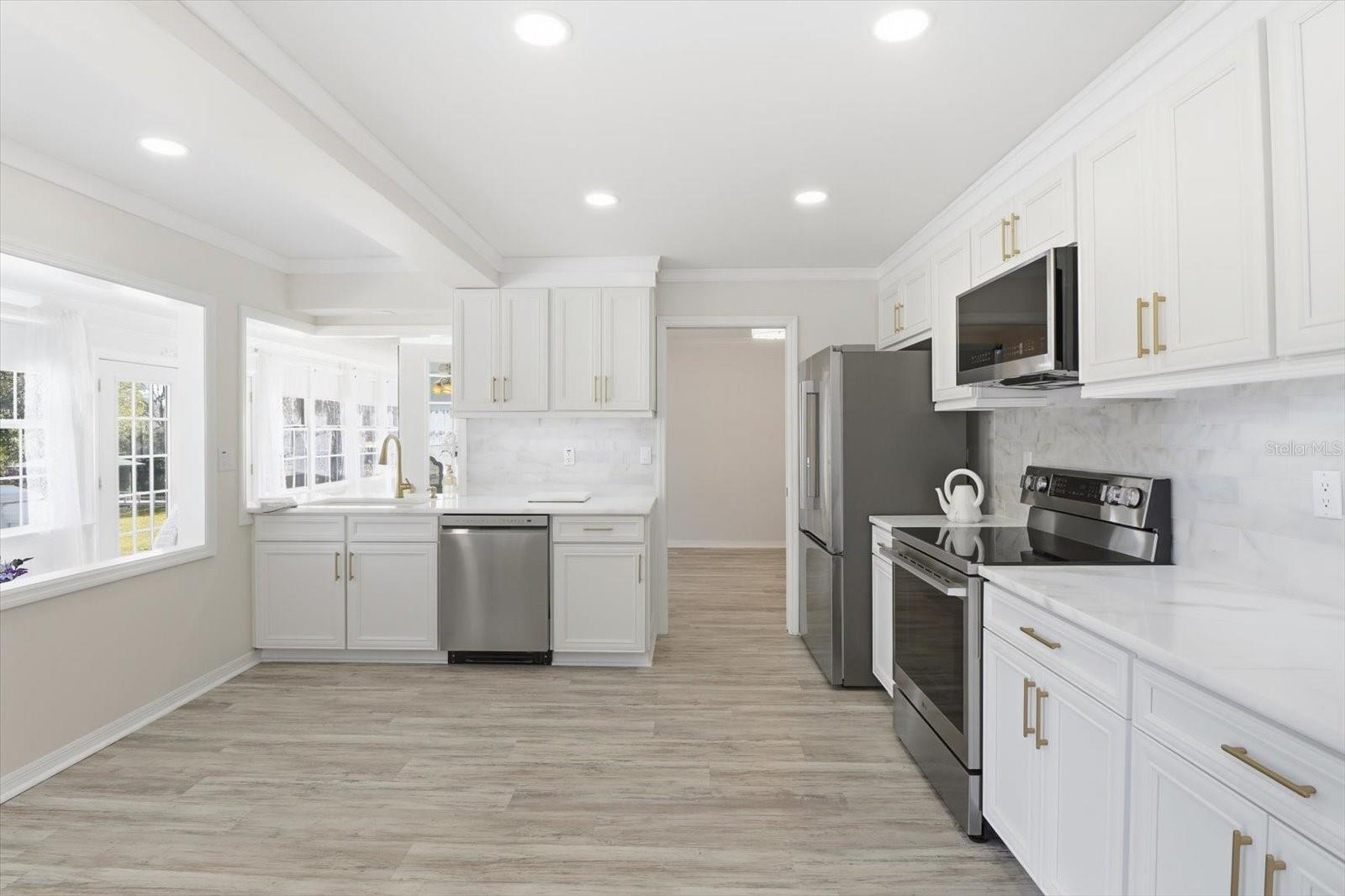 Image 19 of 47 For 5152 S.pointe