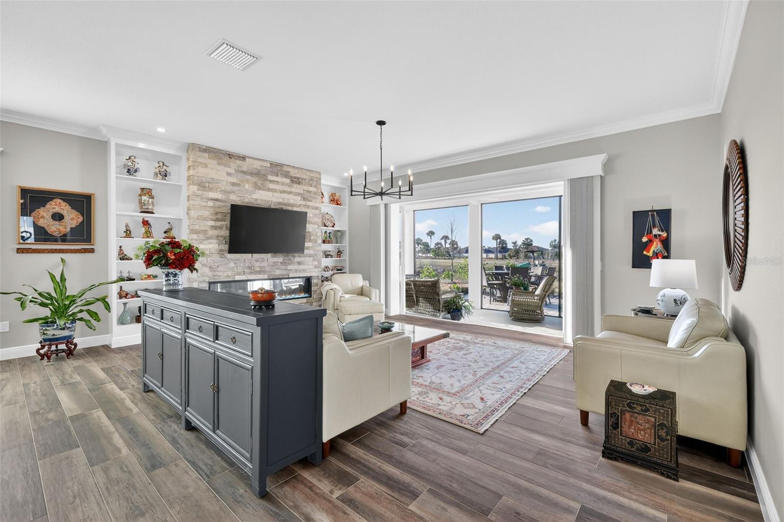 Image 14 of 72 For 1148 Skates Street