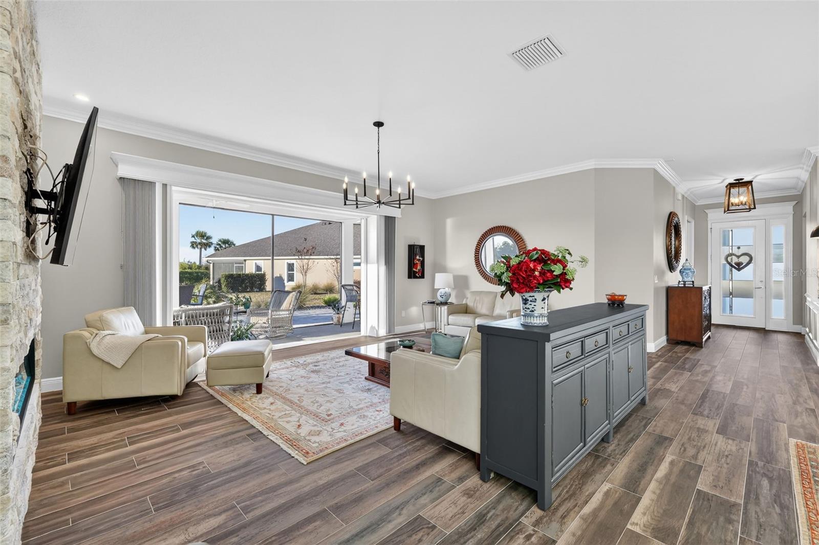 Image 15 of 72 For 1148 Skates Street