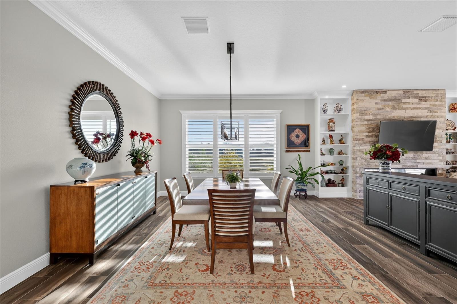 Image 18 of 72 For 1148 Skates Street