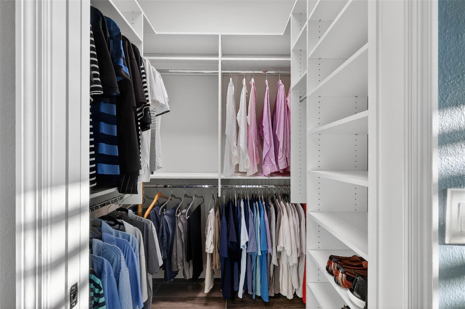 Image 28 of 72 For 1148 Skates Street