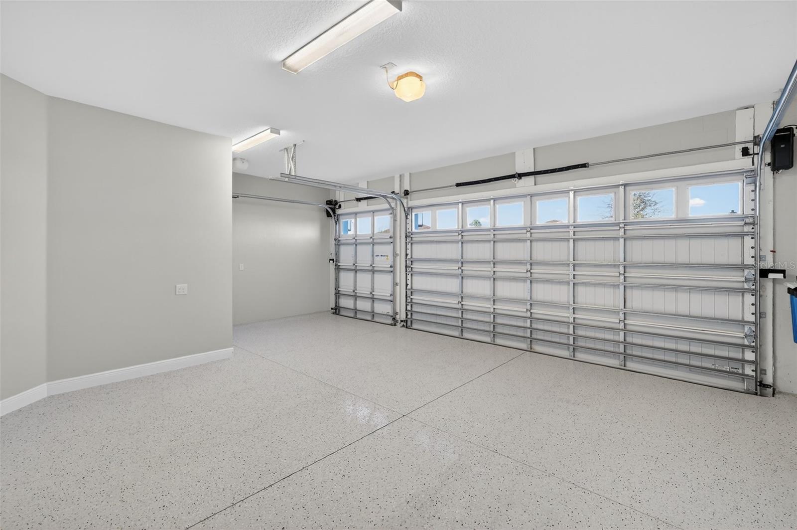 Image 39 of 72 For 1148 Skates Street