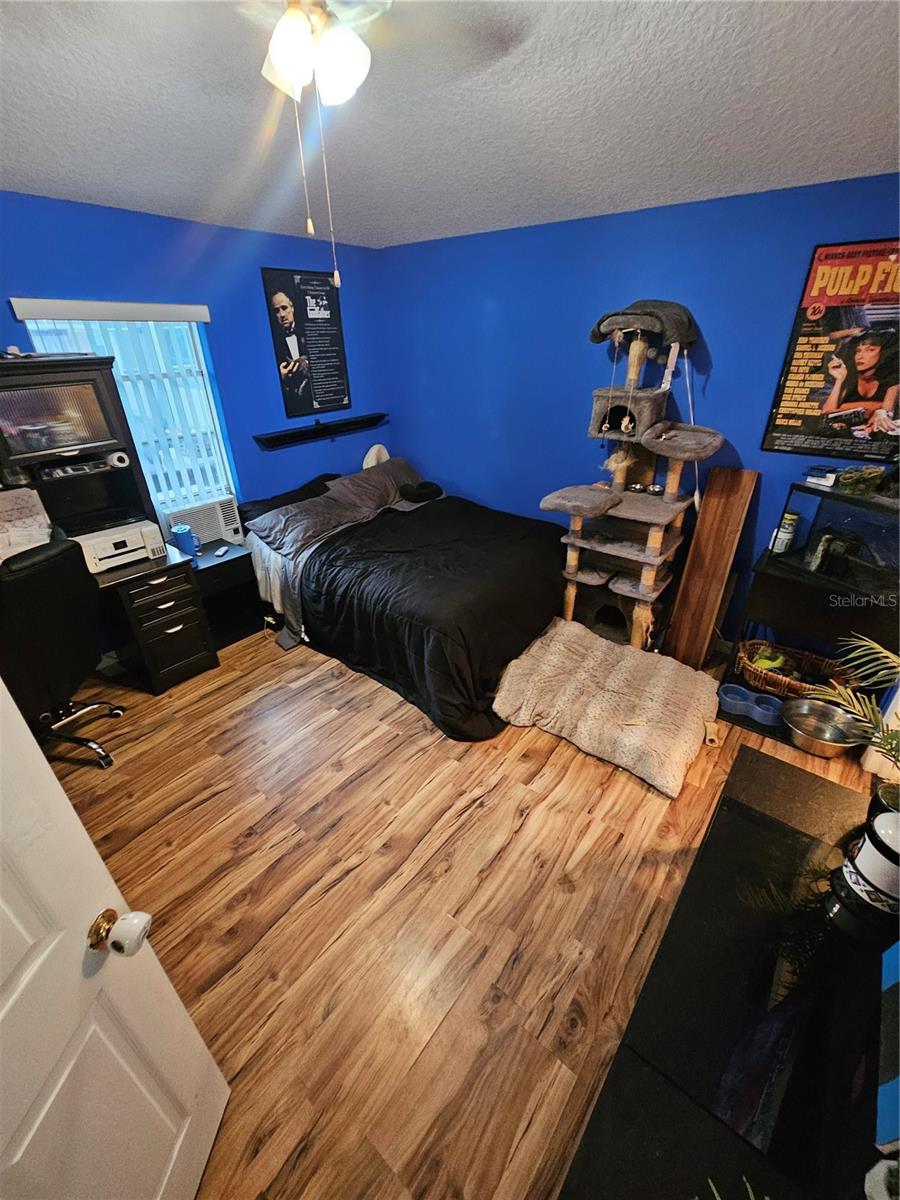 Image 9 of 14 For 2705 Willow Glen Circle