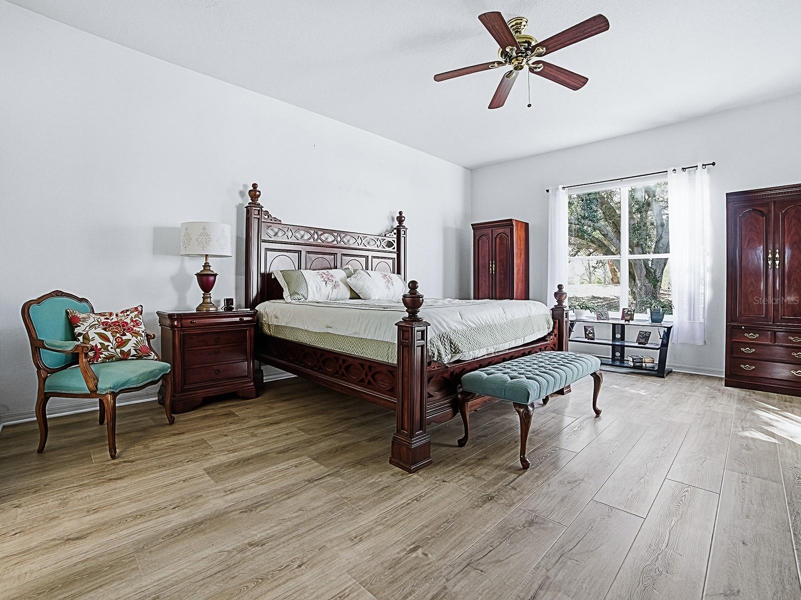 Image 19 of 43 For 24239 Belle Mede Drive