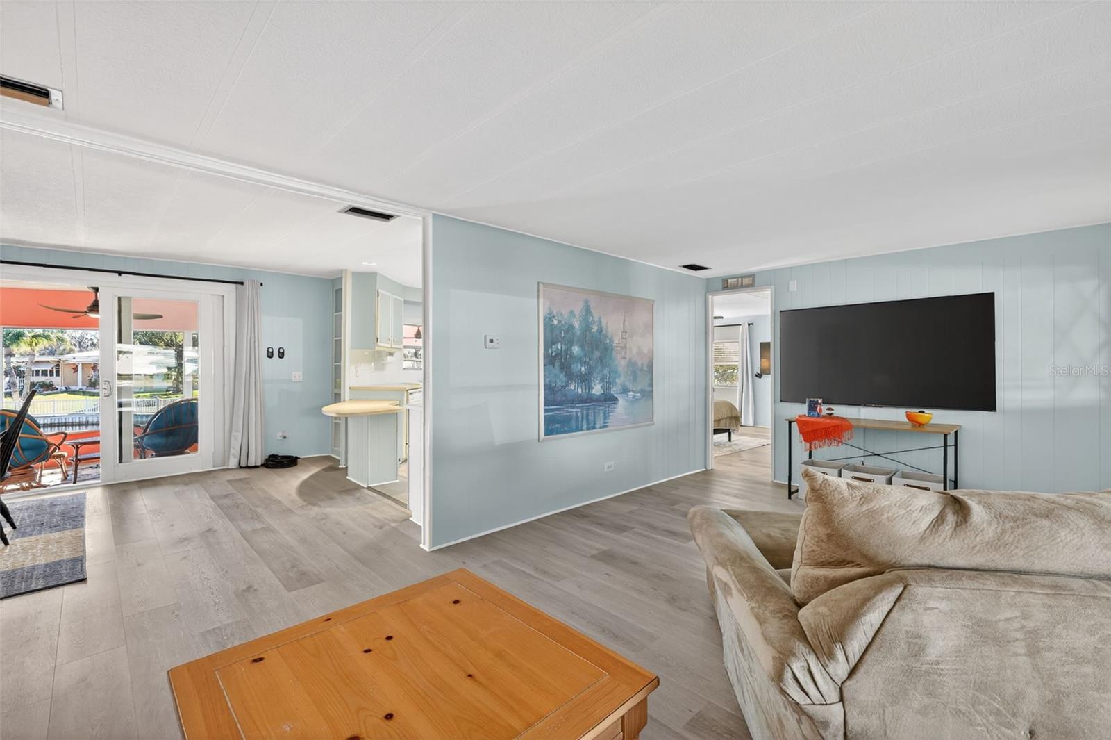 Image 13 of 41 For 1050 Shawn Court