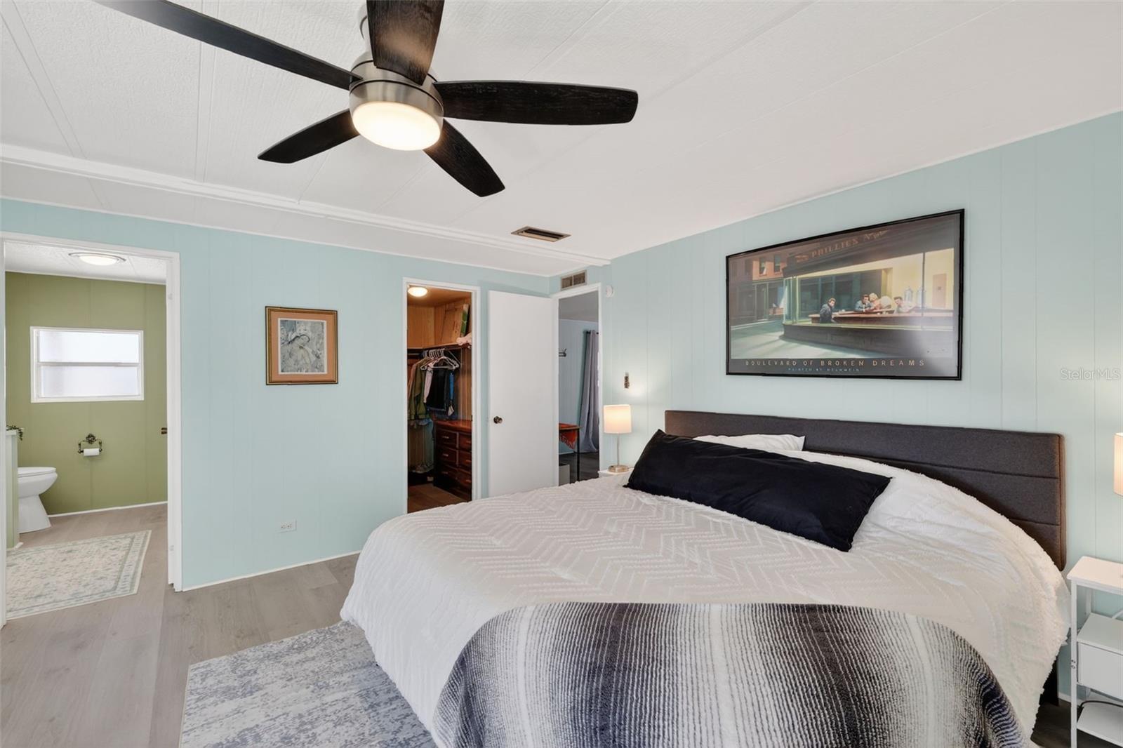 Image 19 of 41 For 1050 Shawn Court