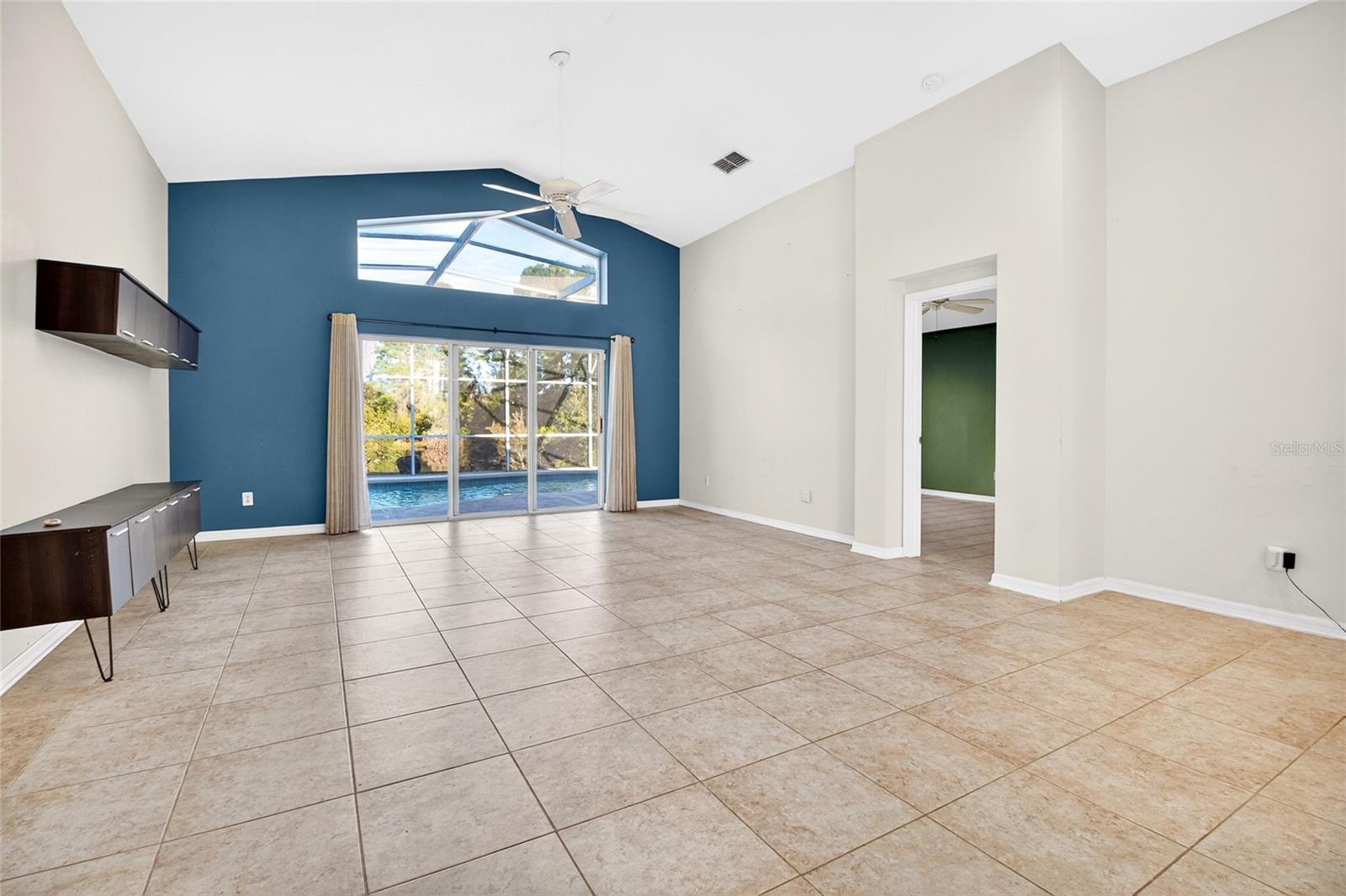 Image 14 of 46 For 2250 Chase Court