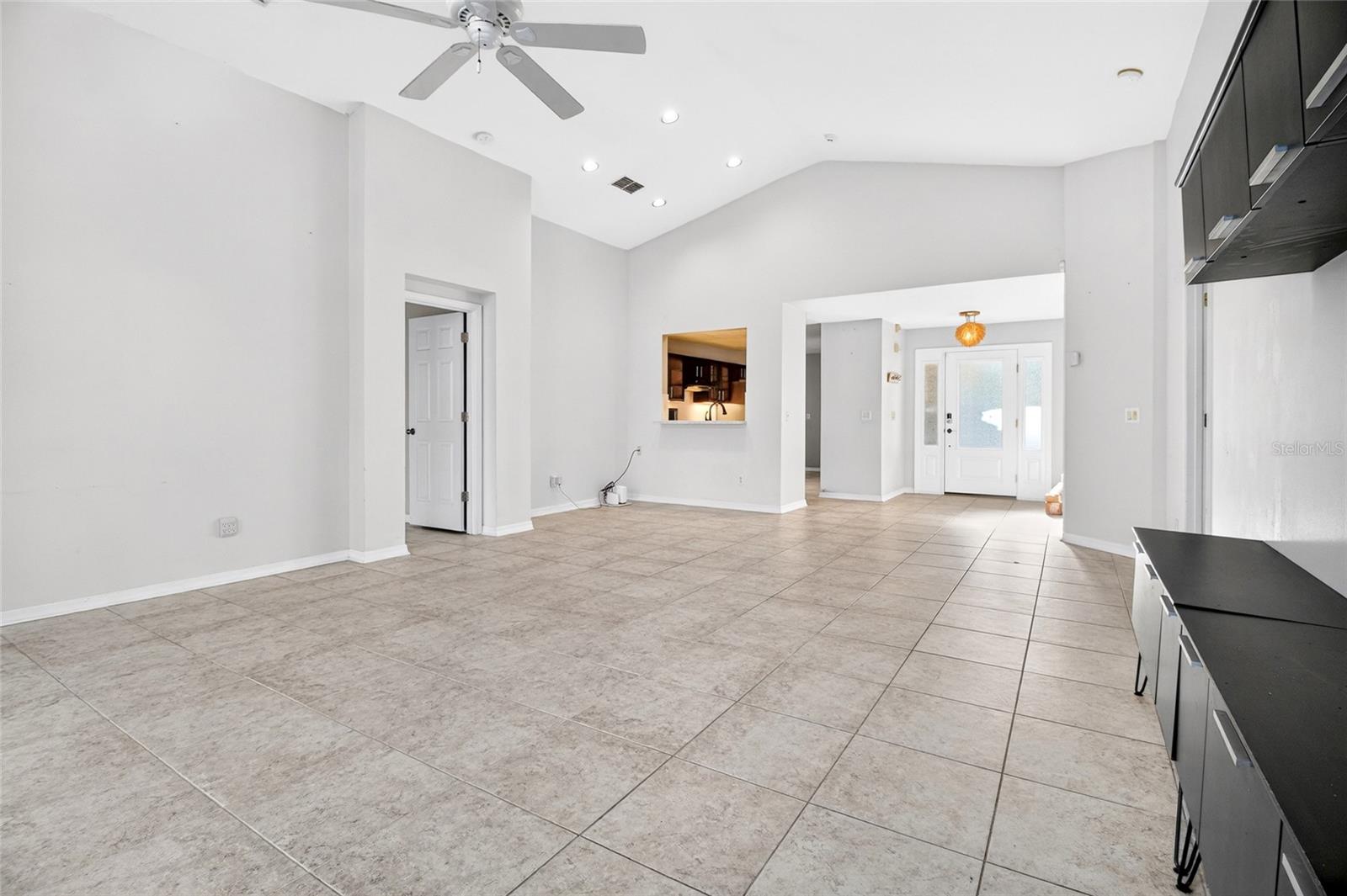 Image 16 of 46 For 2250 Chase Court