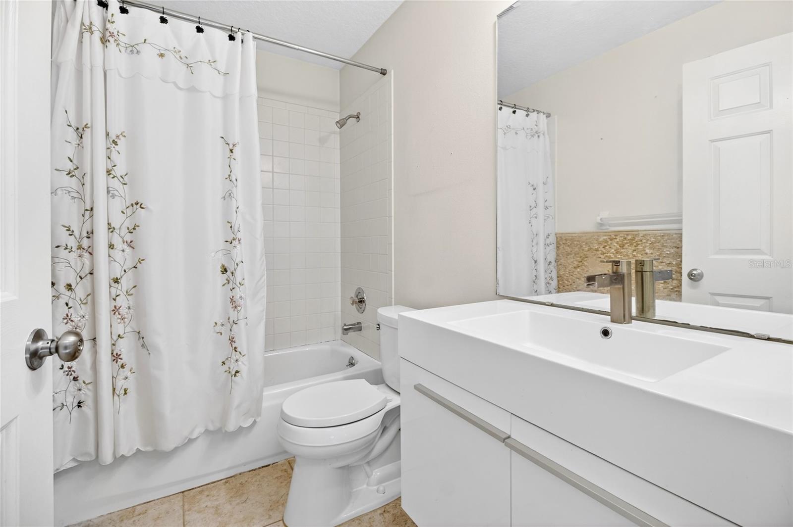 Image 23 of 46 For 2250 Chase Court