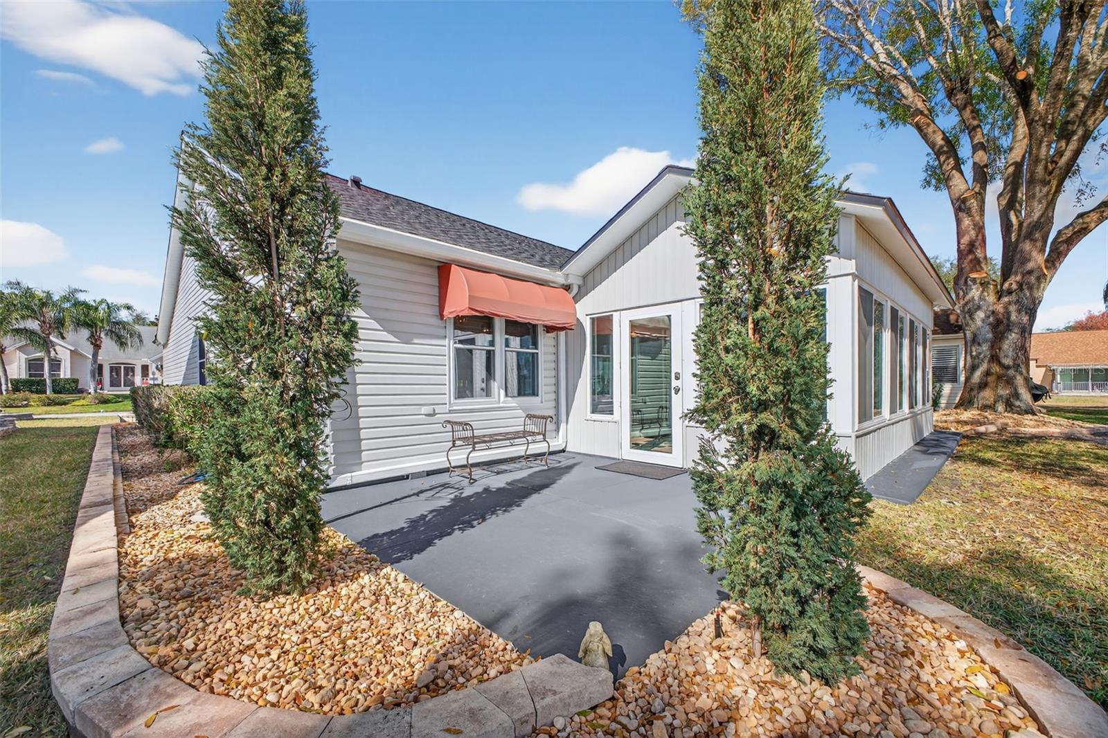 Image 30 of 37 For 411 Del Mar Drive