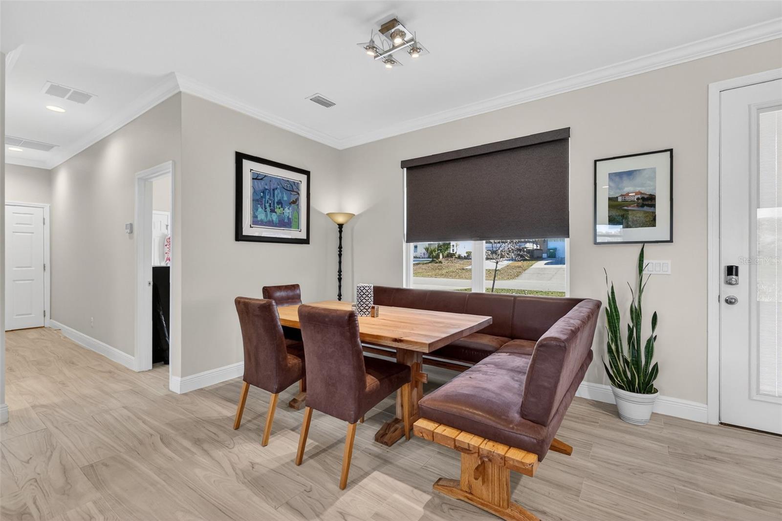 Image 12 of 36 For 17631 Doris Street