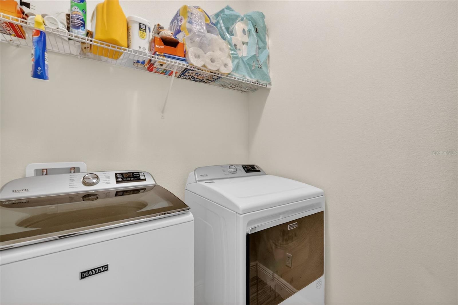 Image 21 of 36 For 17631 Doris Street