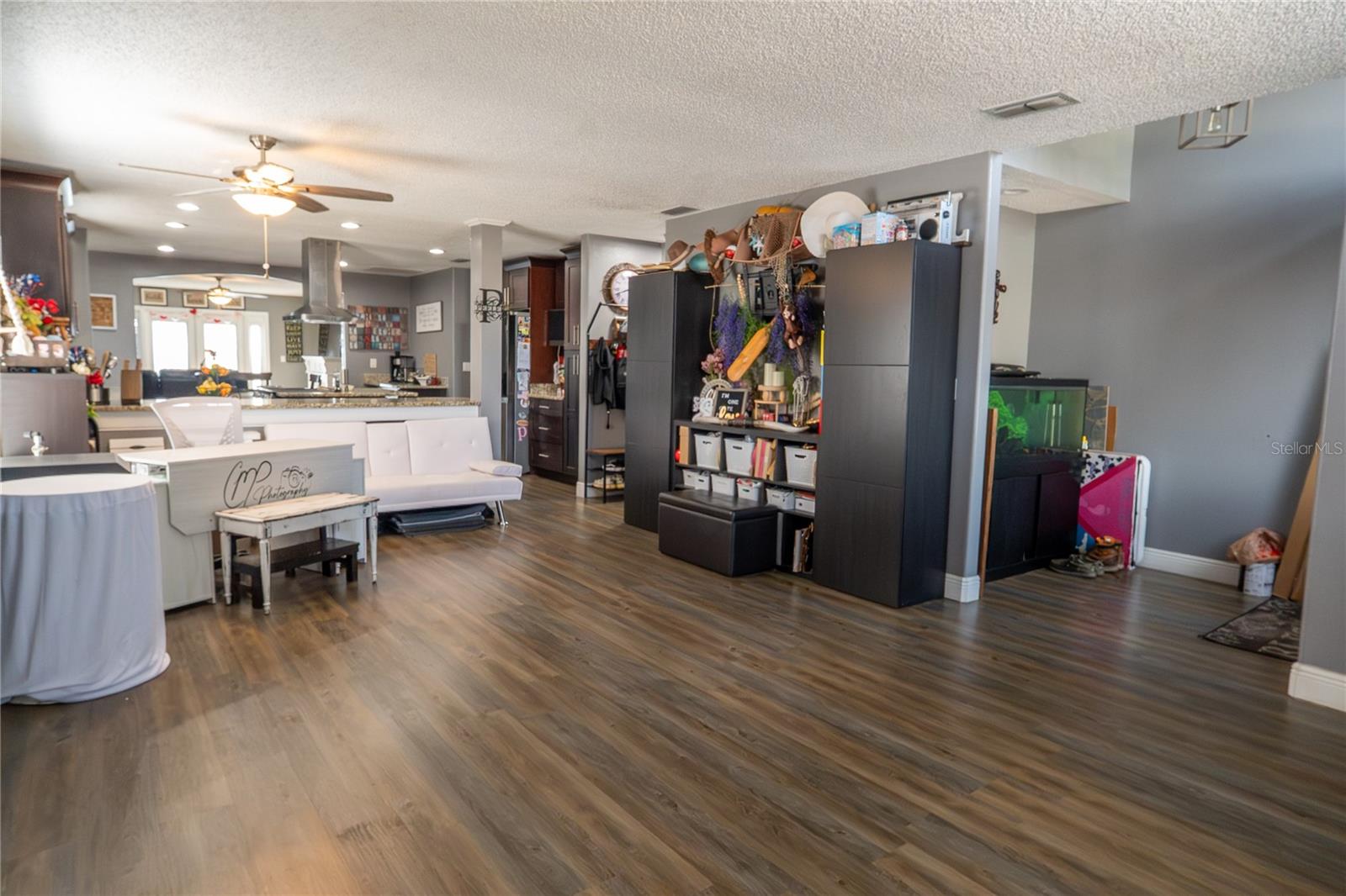 Image 31 of 34 For 1038 Singleton Circle