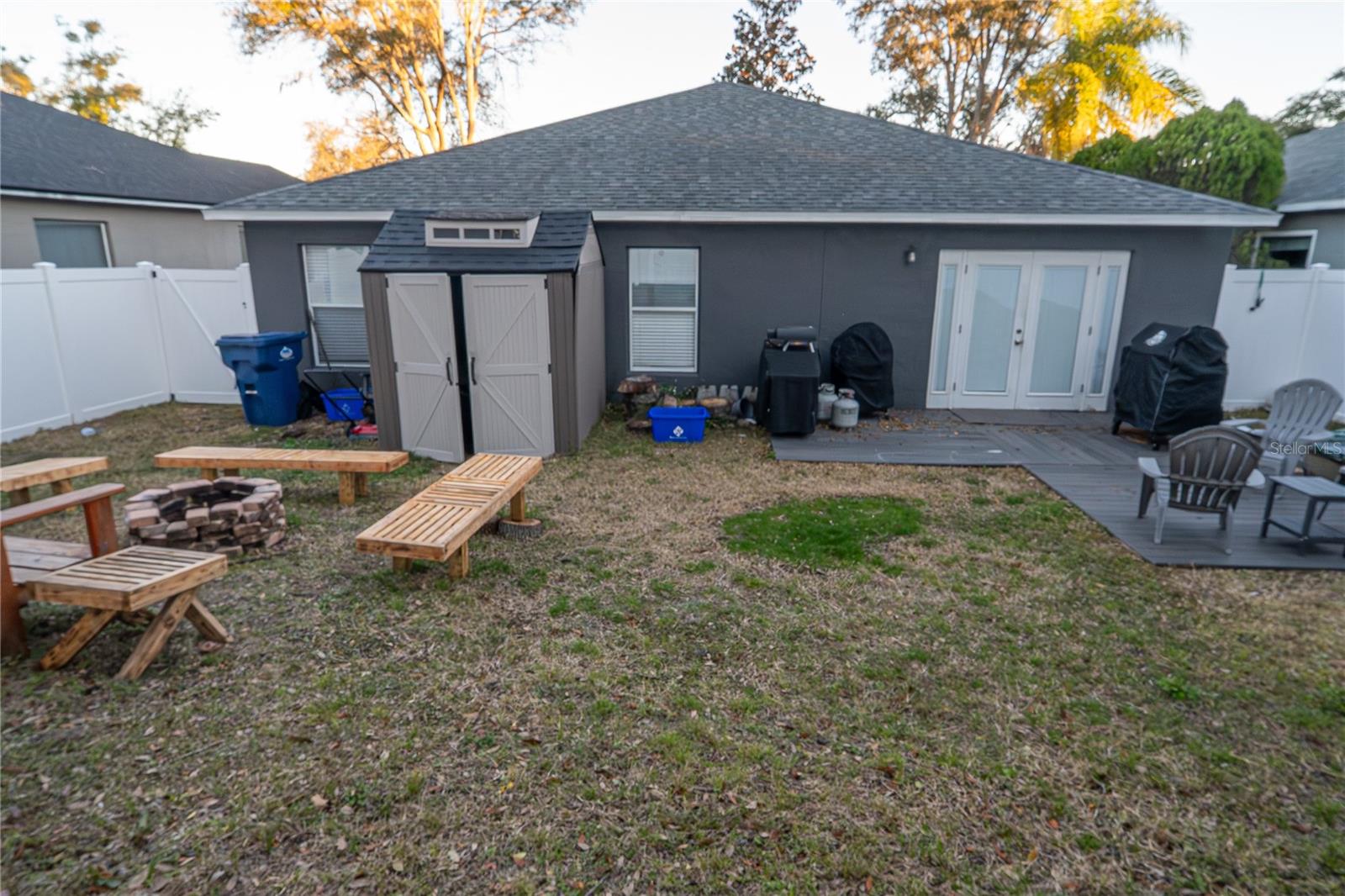 Image 33 of 34 For 1038 Singleton Circle