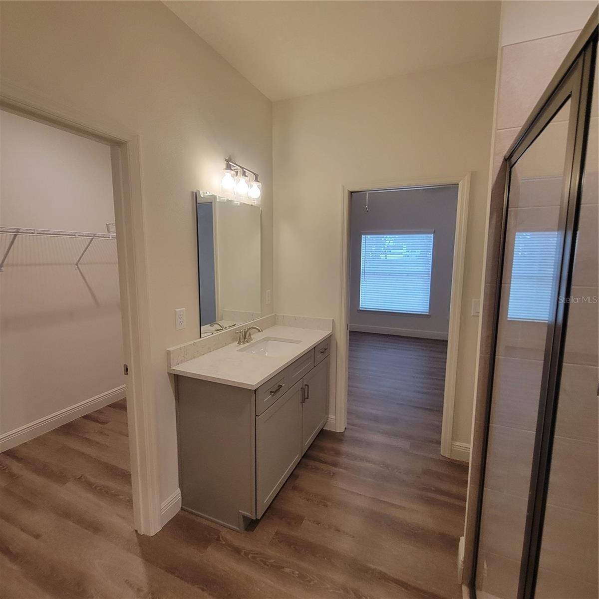 Image 12 of 23 For 1293 Disston Avenue