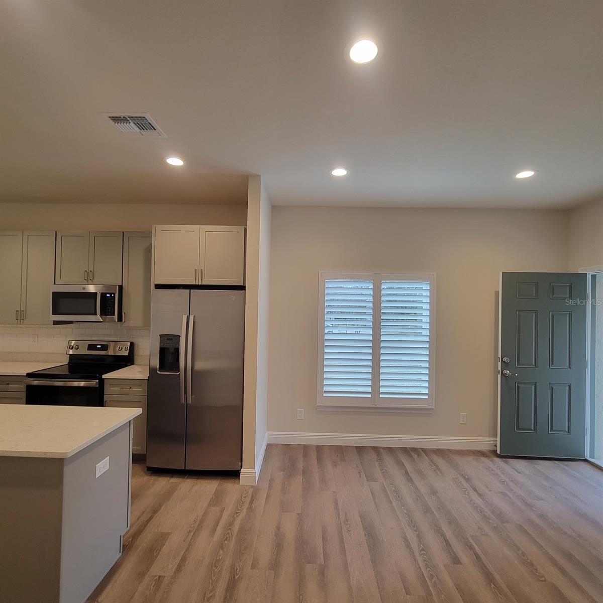 Image 2 of 23 For 1293 Disston Avenue