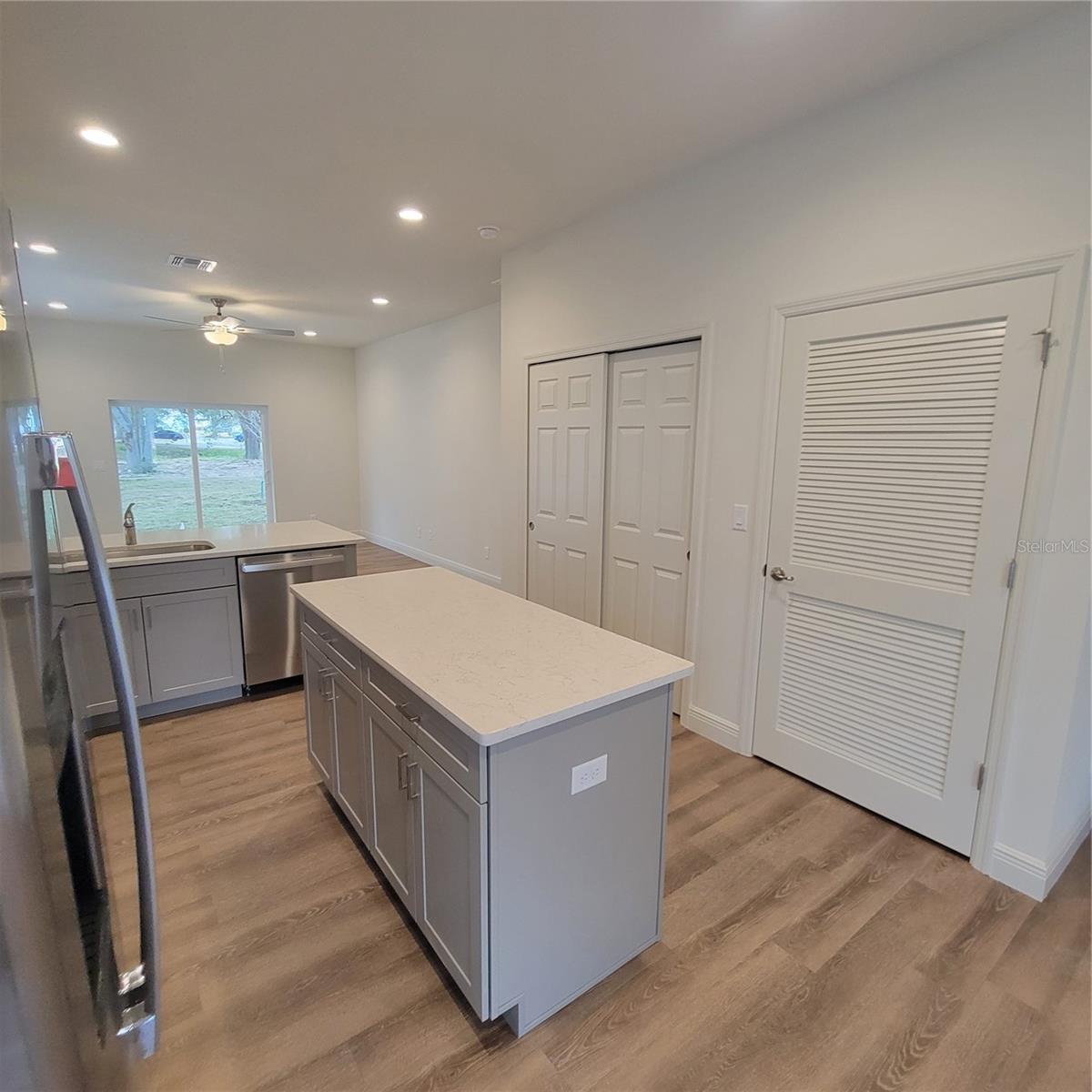 Image 8 of 23 For 1293 Disston Avenue