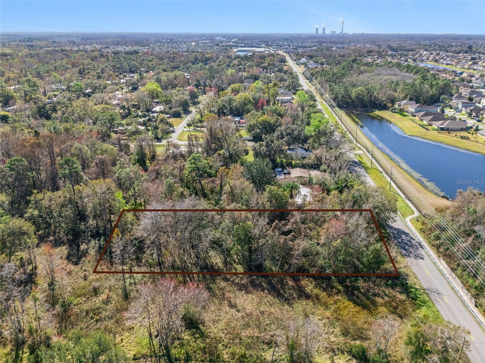 Image 3 of 23 For 1025 Sunflower Trail