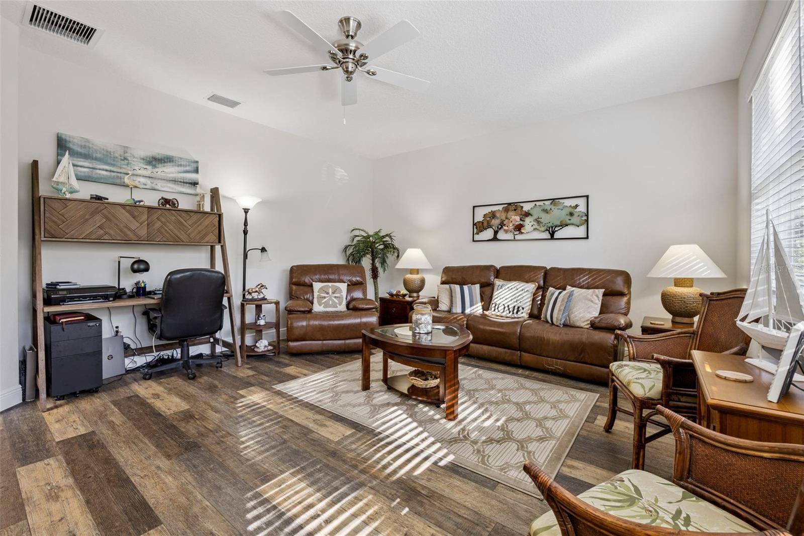 Image 13 of 67 For 4581 Shenandoah River Trail