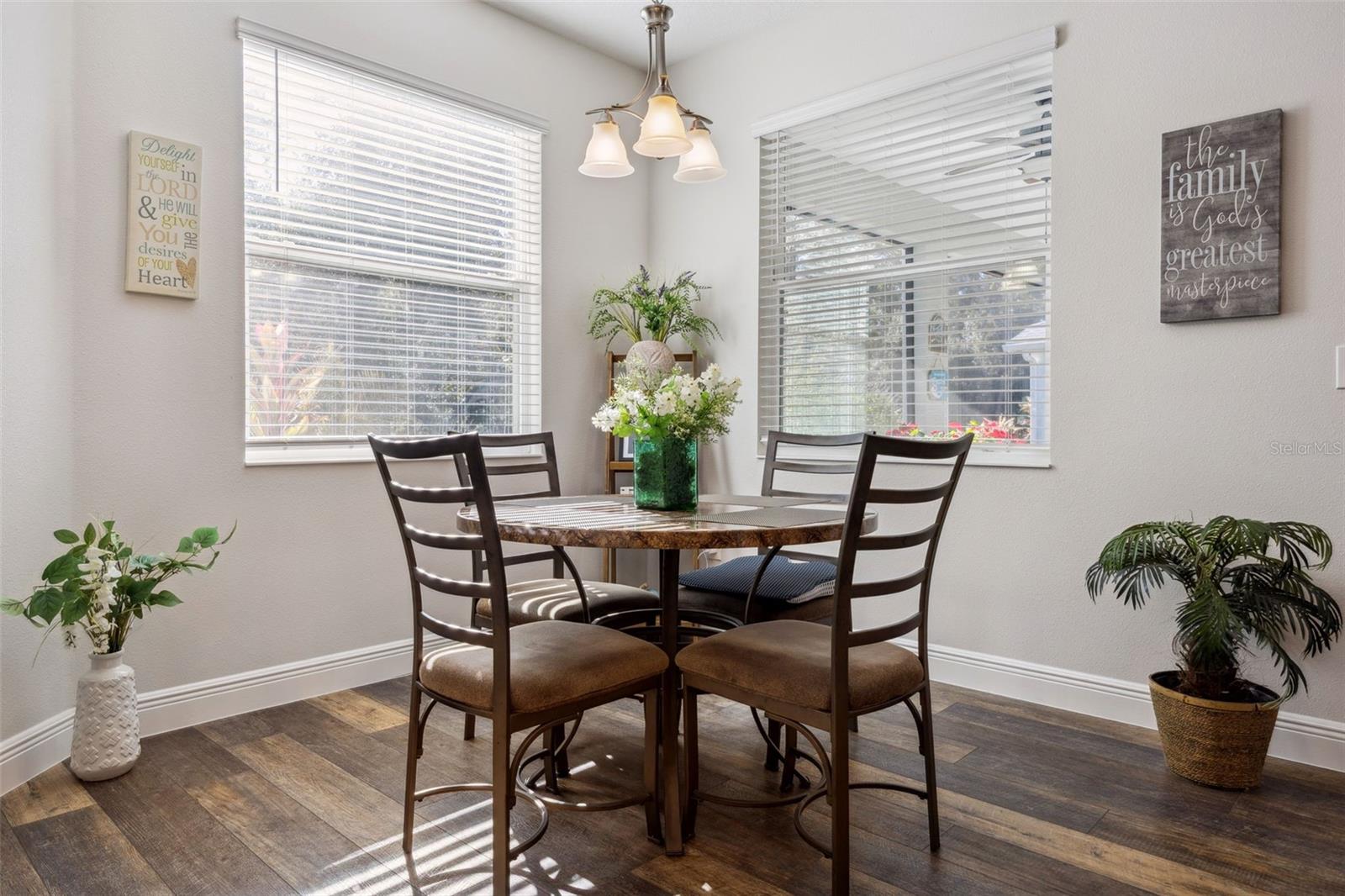 Image 14 of 67 For 4581 Shenandoah River Trail