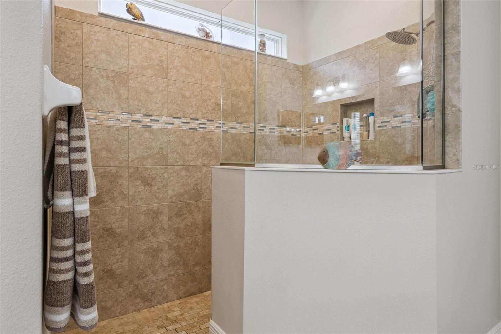 Image 19 of 67 For 4581 Shenandoah River Trail