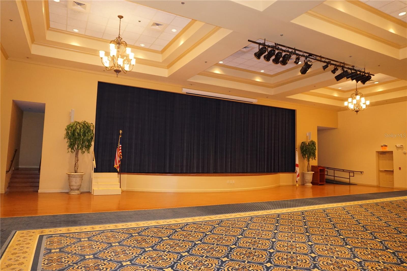 Image 40 of 67 For 4581 Shenandoah River Trail