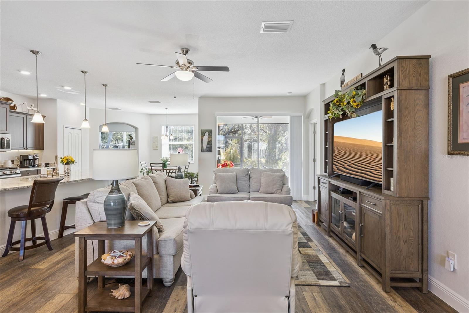 Image 6 of 67 For 4581 Shenandoah River Trail