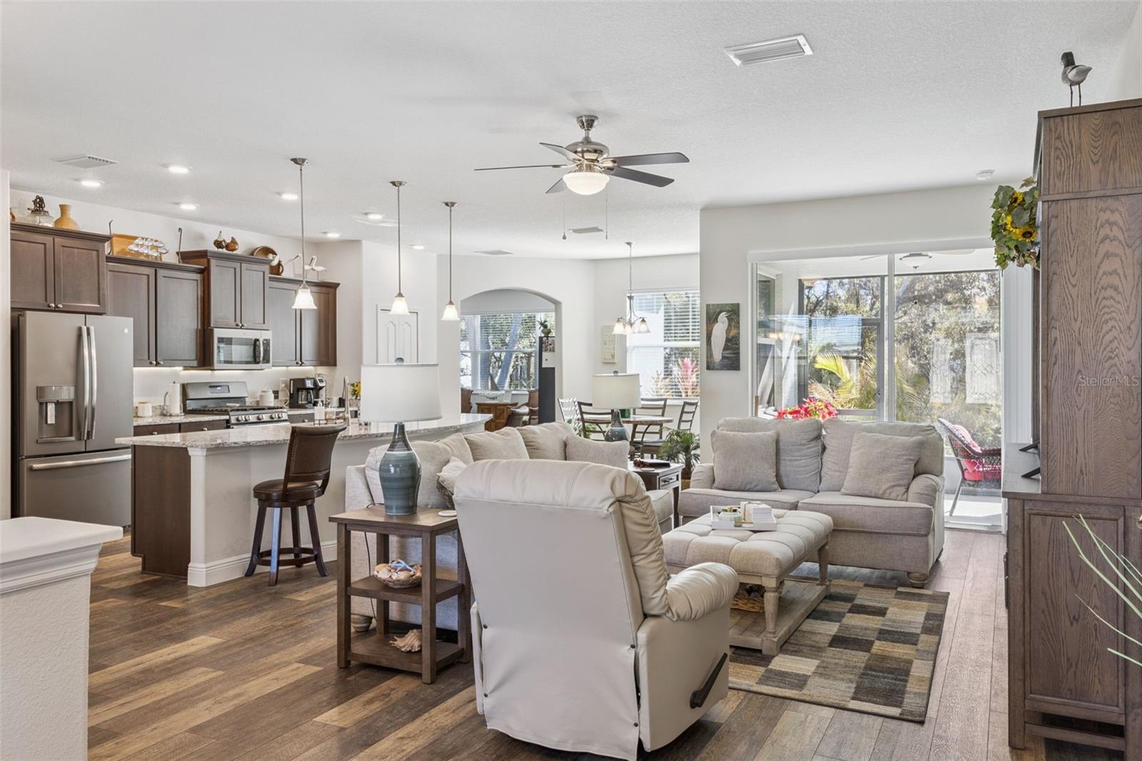 Image 9 of 67 For 4581 Shenandoah River Trail