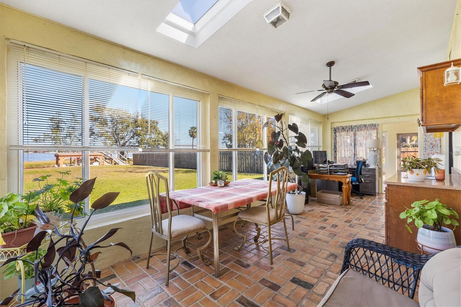 Image 23 of 45 For 804 Shore Drive