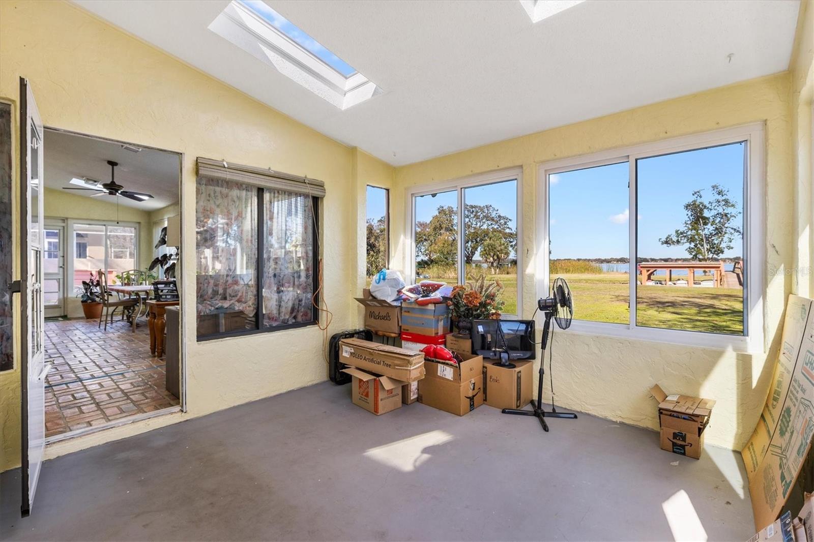 Image 27 of 45 For 804 Shore Drive