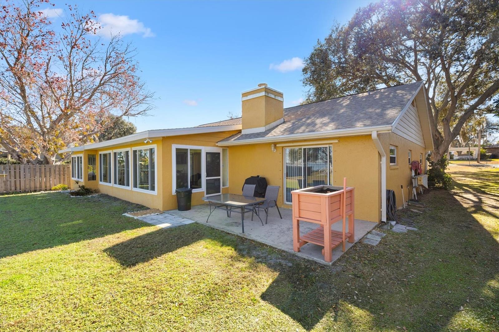 Image 30 of 45 For 804 Shore Drive