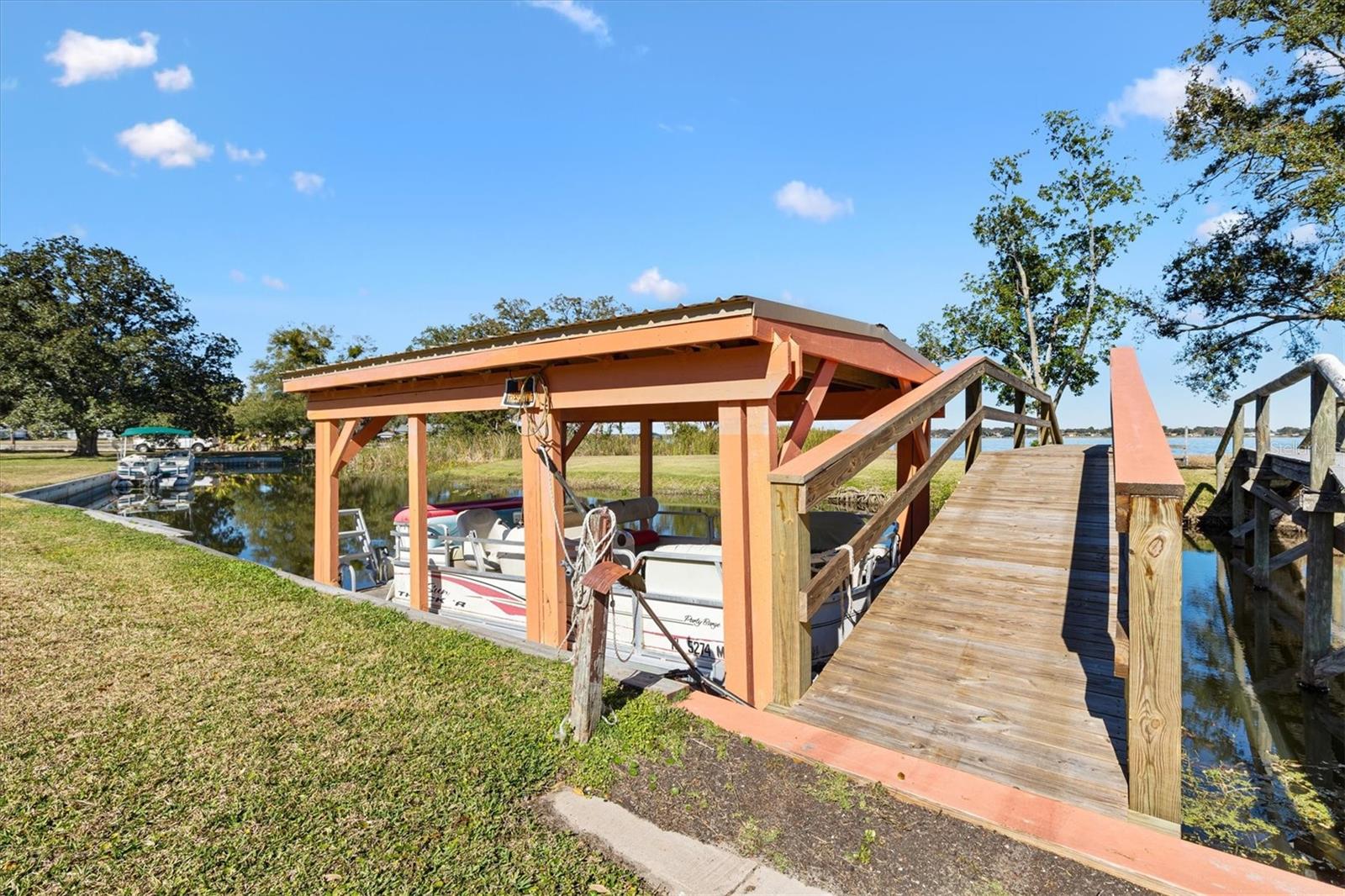 Image 34 of 45 For 804 Shore Drive