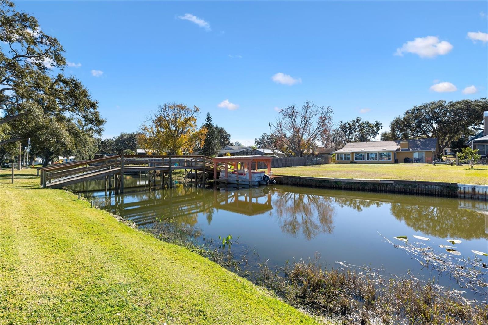 Image 36 of 45 For 804 Shore Drive