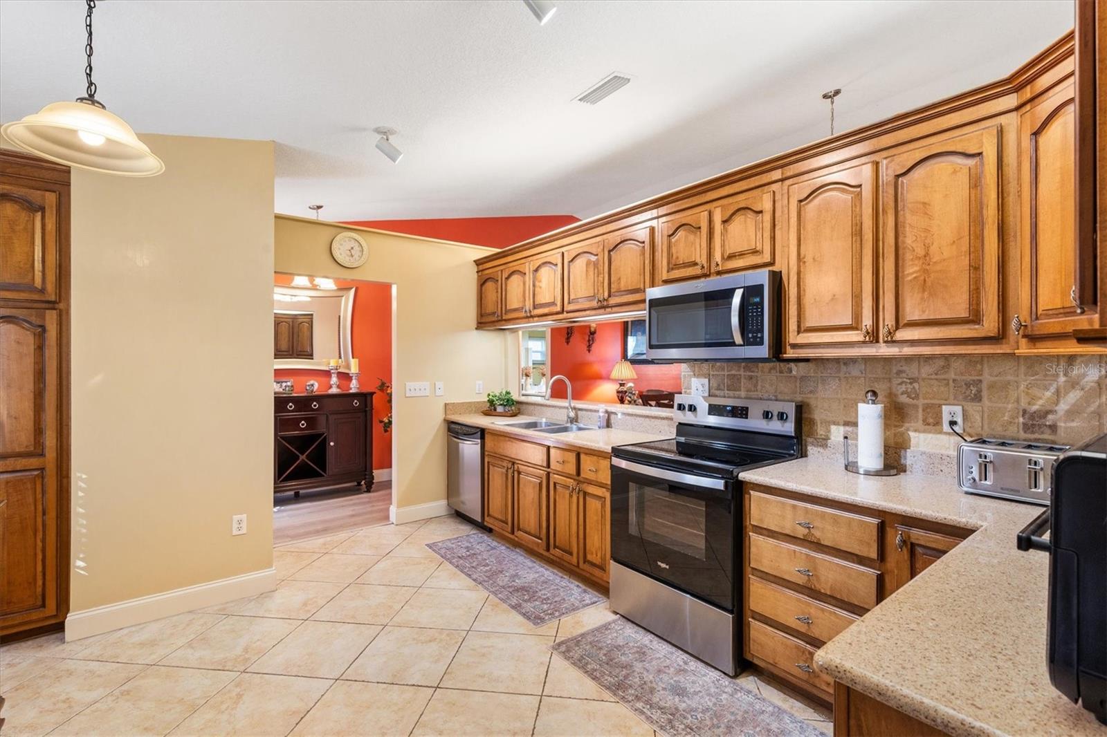 Image 6 of 45 For 804 Shore Drive