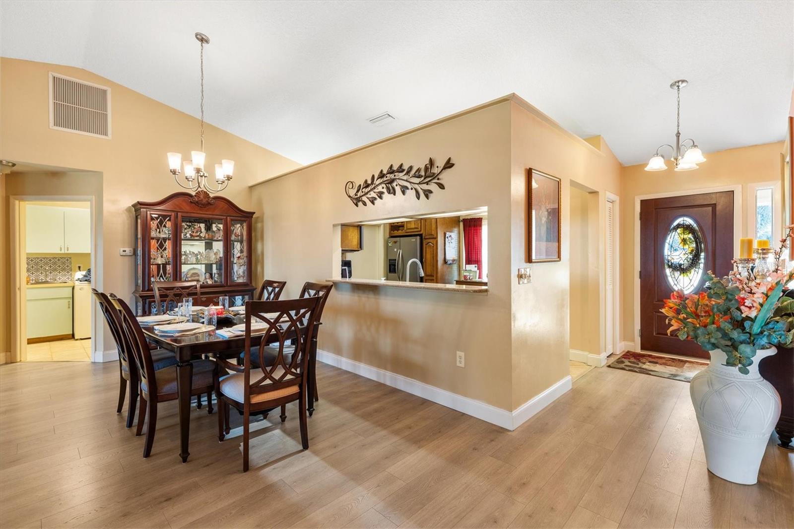 Image 9 of 45 For 804 Shore Drive