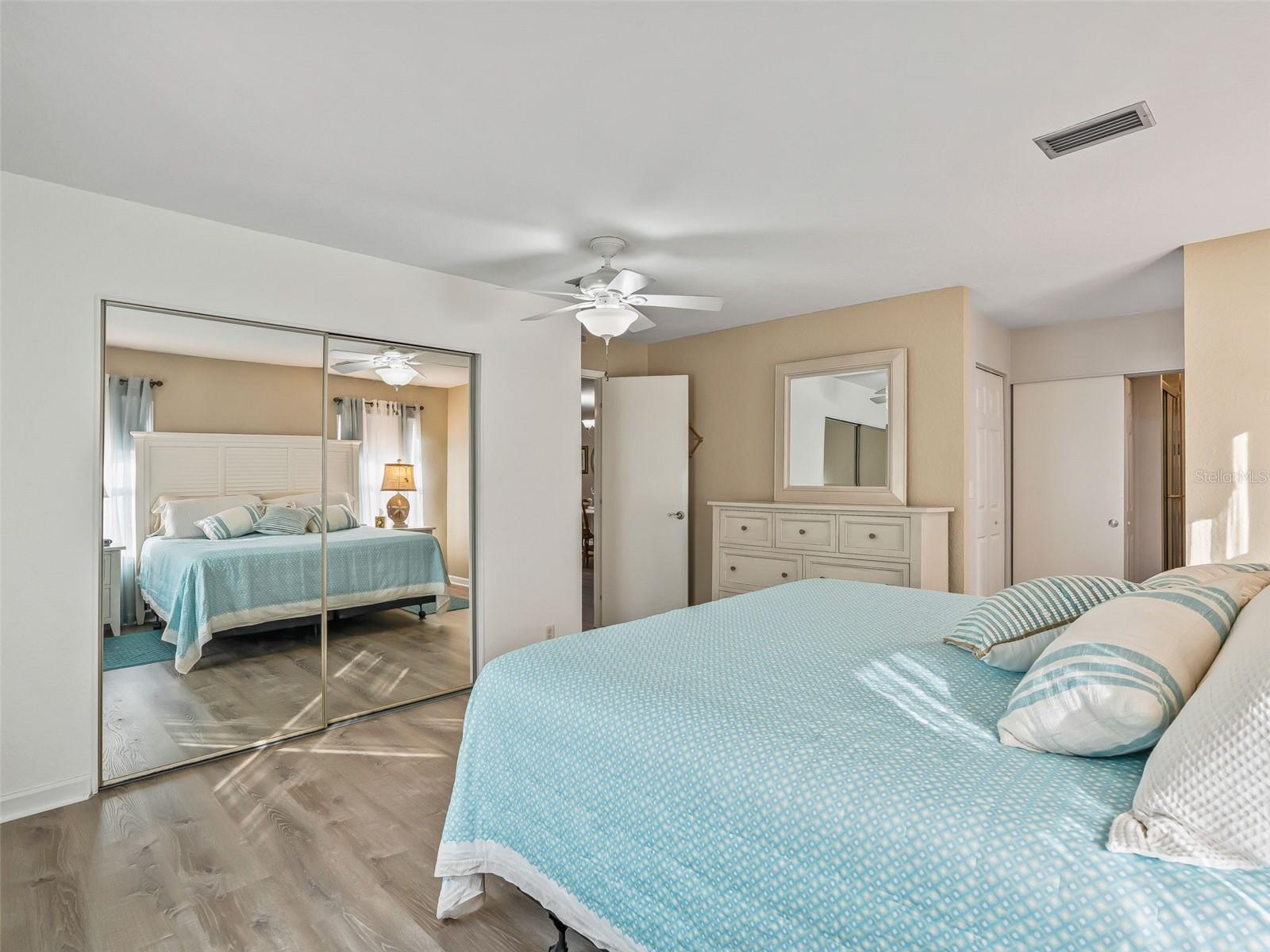 Image 21 of 47 For 2368 Conestoga Drive