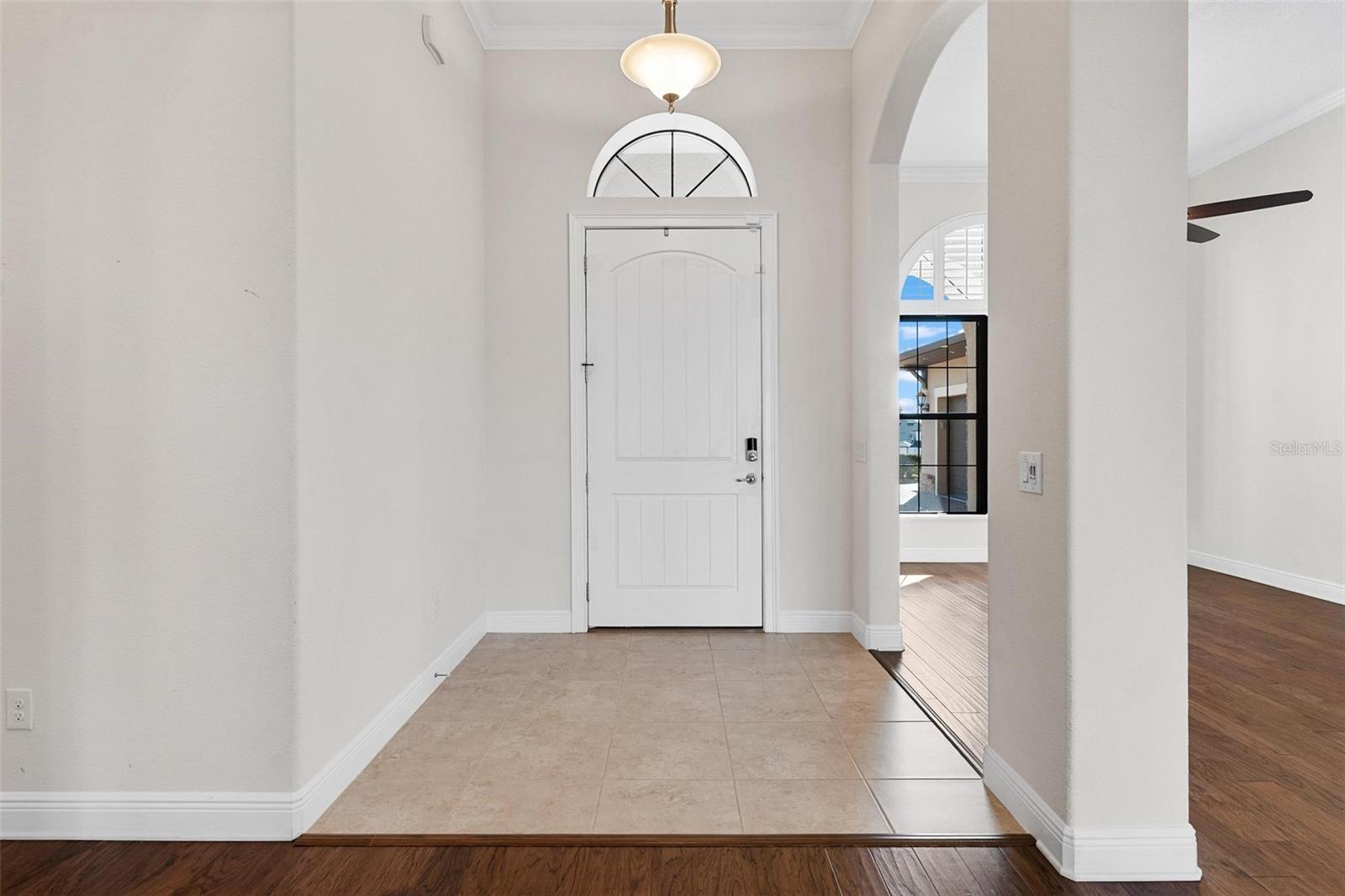 Image 11 of 65 For 39513 Hillrise Lane