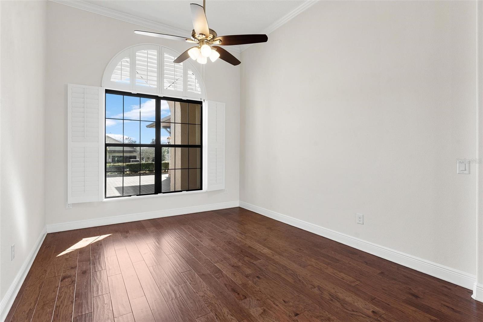 Image 19 of 65 For 39513 Hillrise Lane