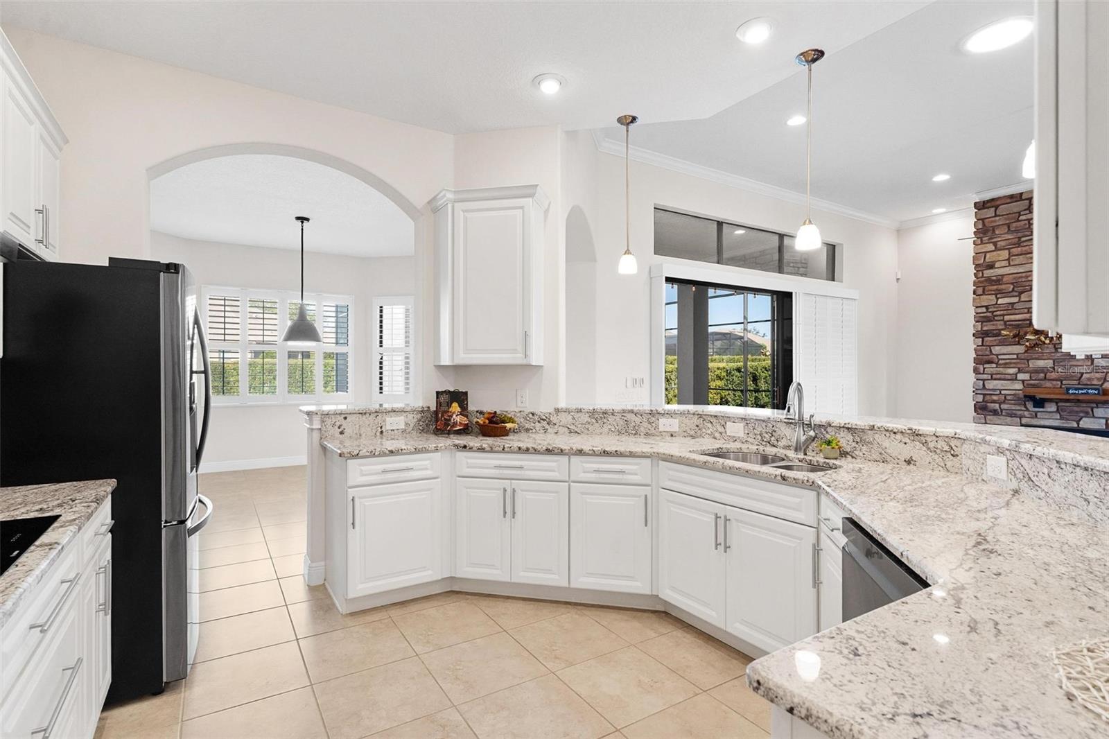 Image 21 of 65 For 39513 Hillrise Lane