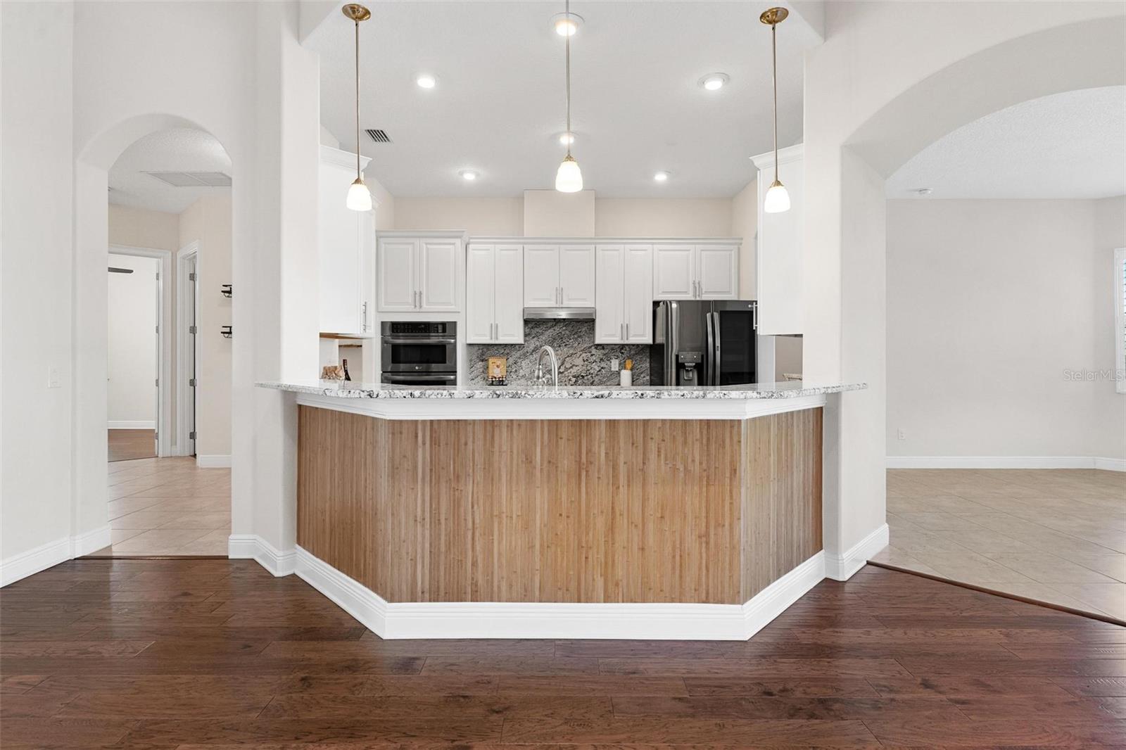 Image 22 of 65 For 39513 Hillrise Lane